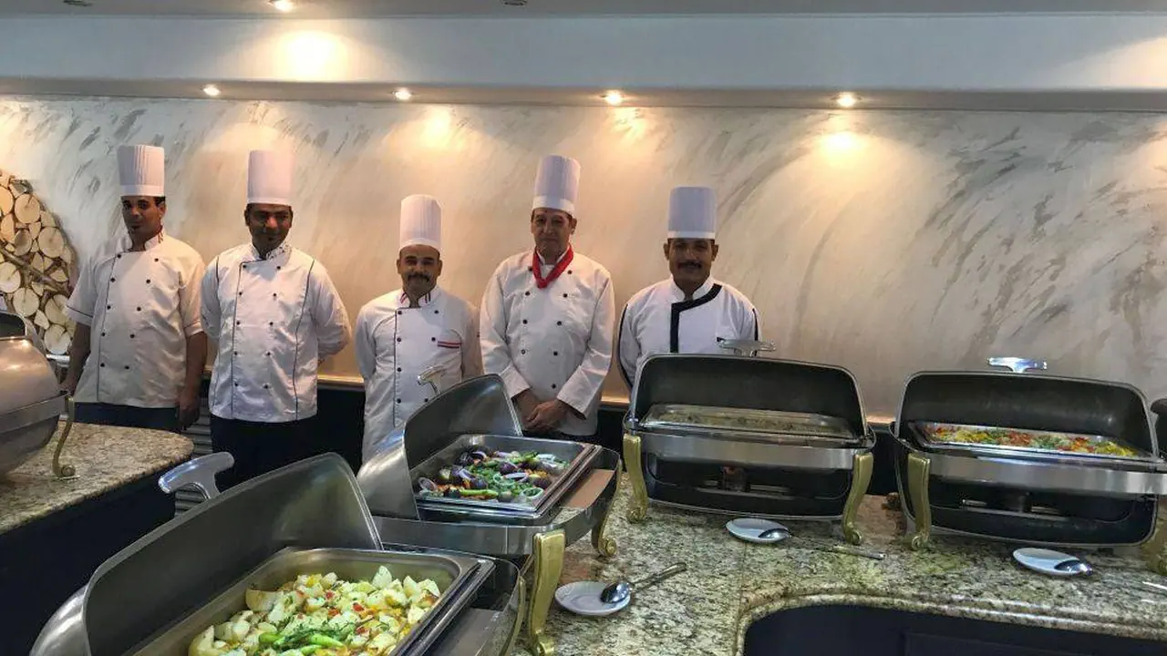 رحلة الباخرة نايل دولفين